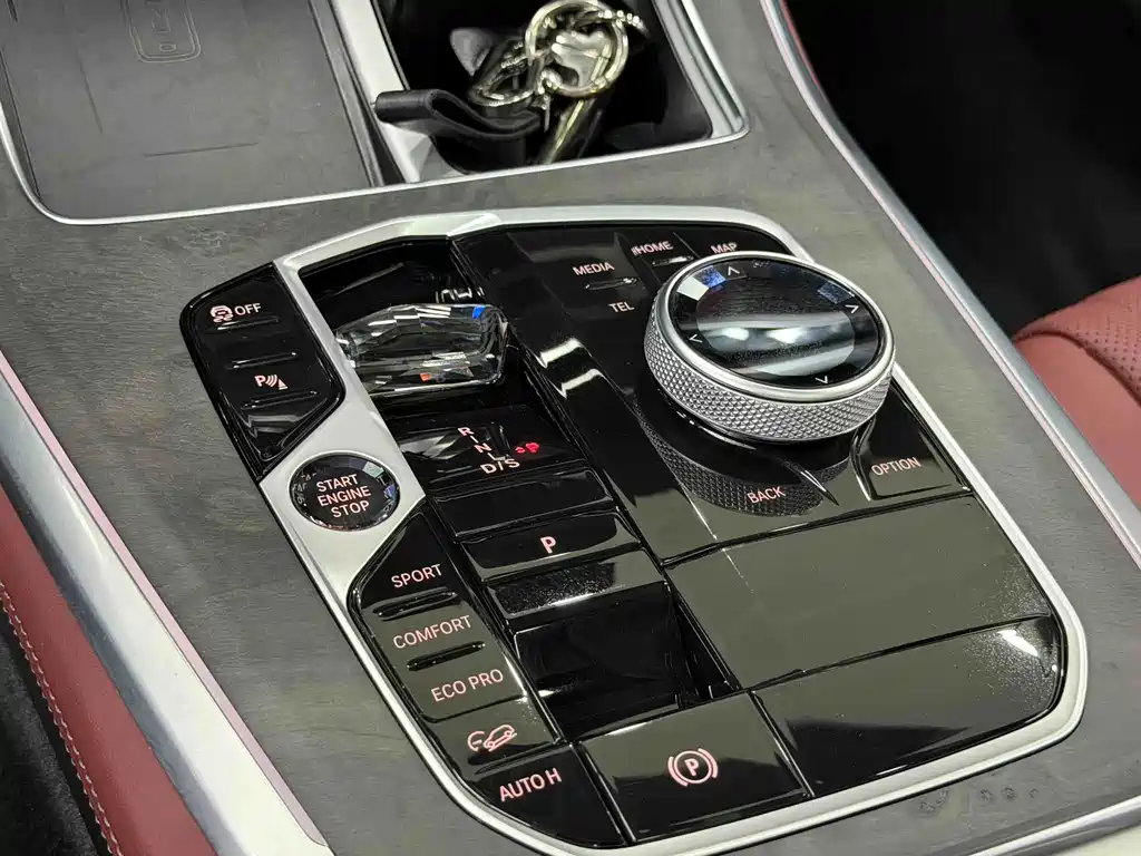 BMW X5 — миниатюра 9