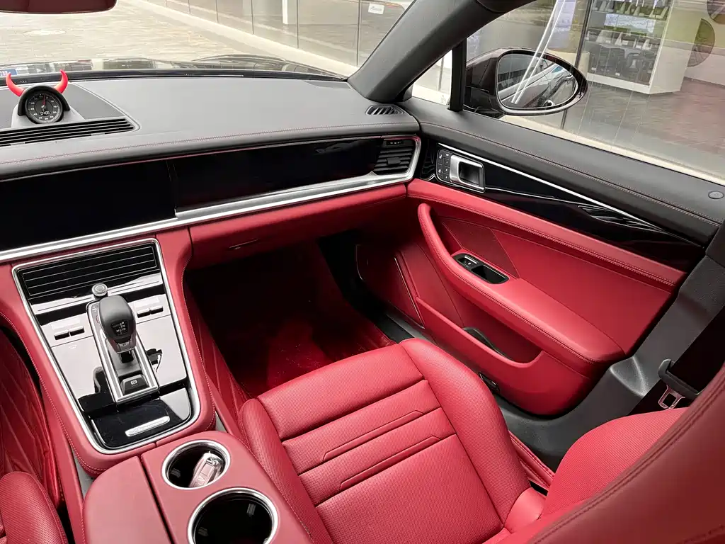 Porsche Panamera — миниатюра 15