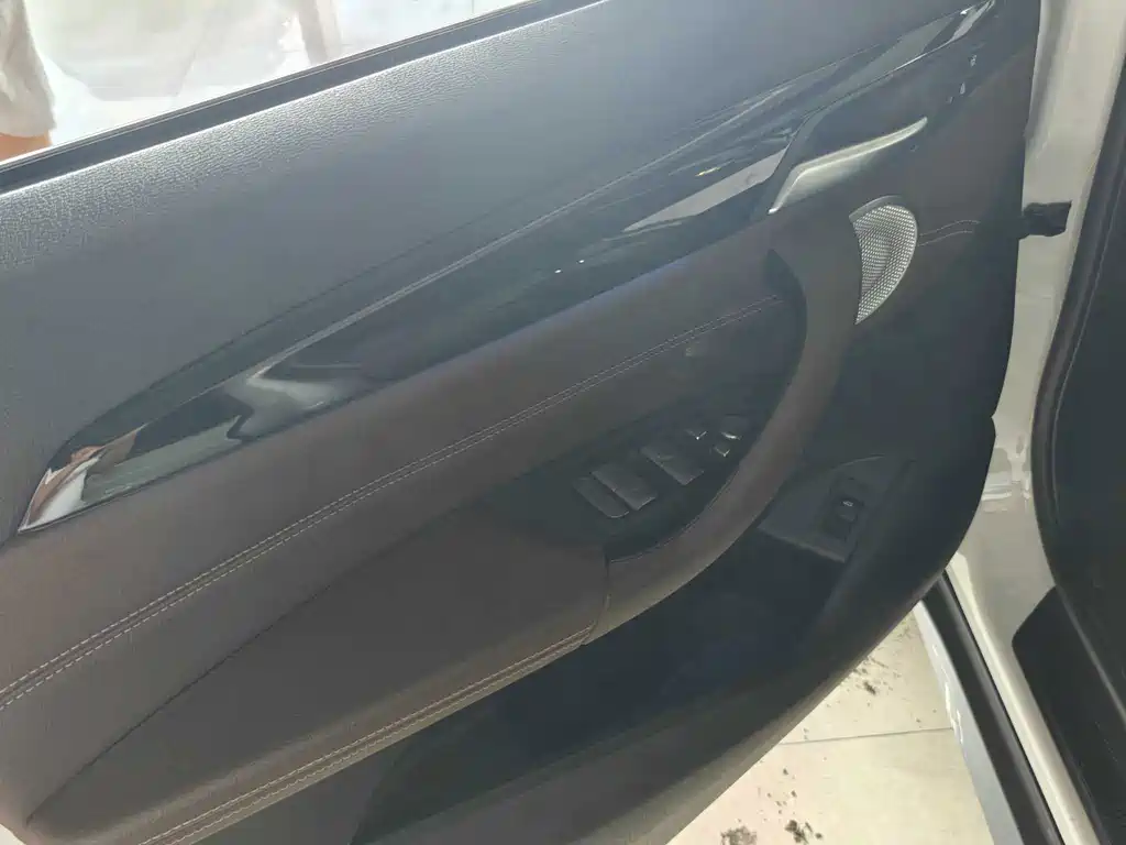 BMW X1 — миниатюра 9