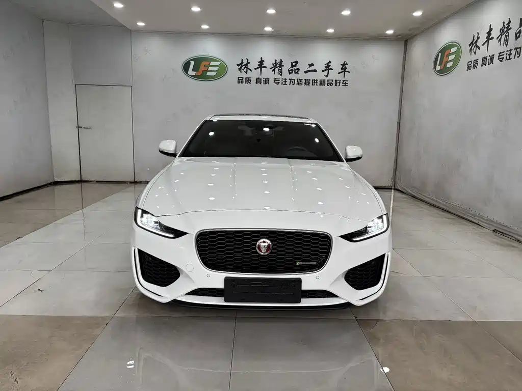 Jaguar XEL — миниатюра 2