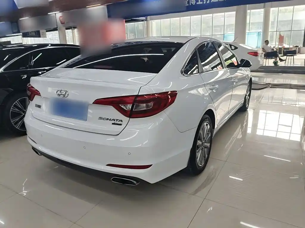 Hyundai Sonata — миниатюра 7