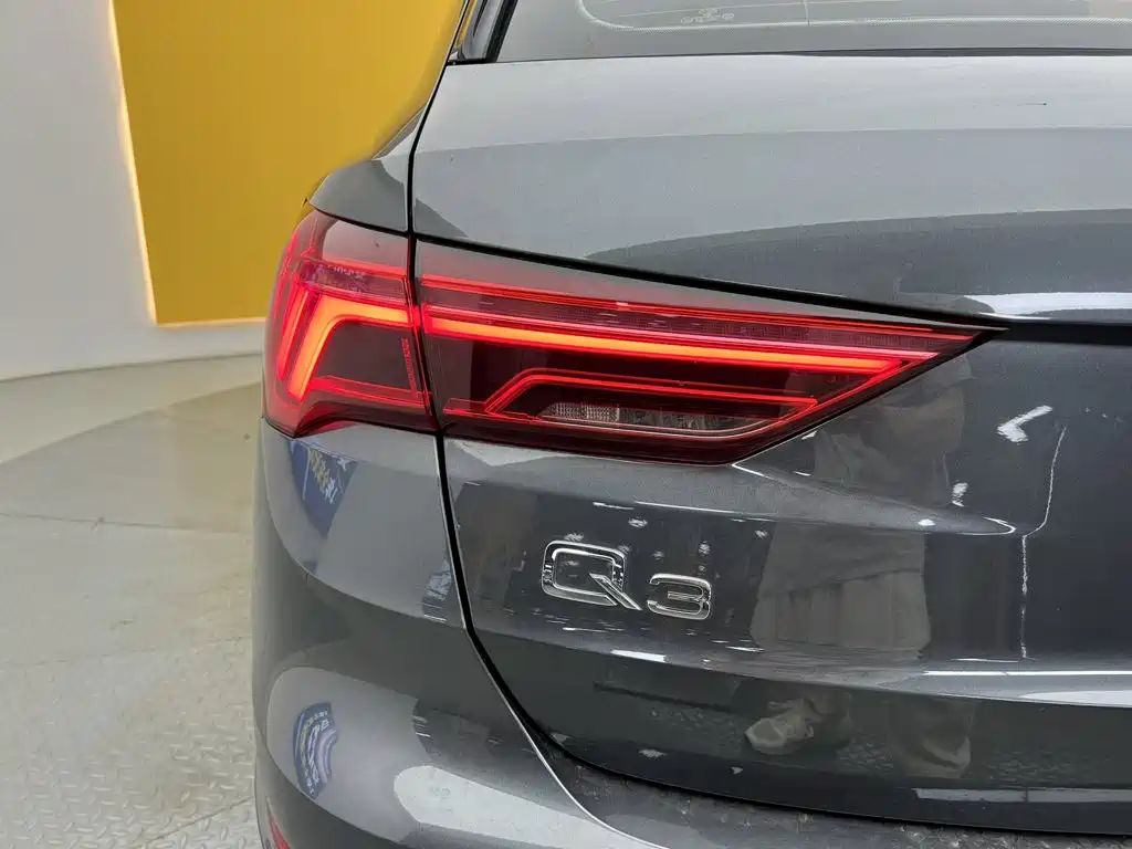 Audi Q3 — миниатюра 8