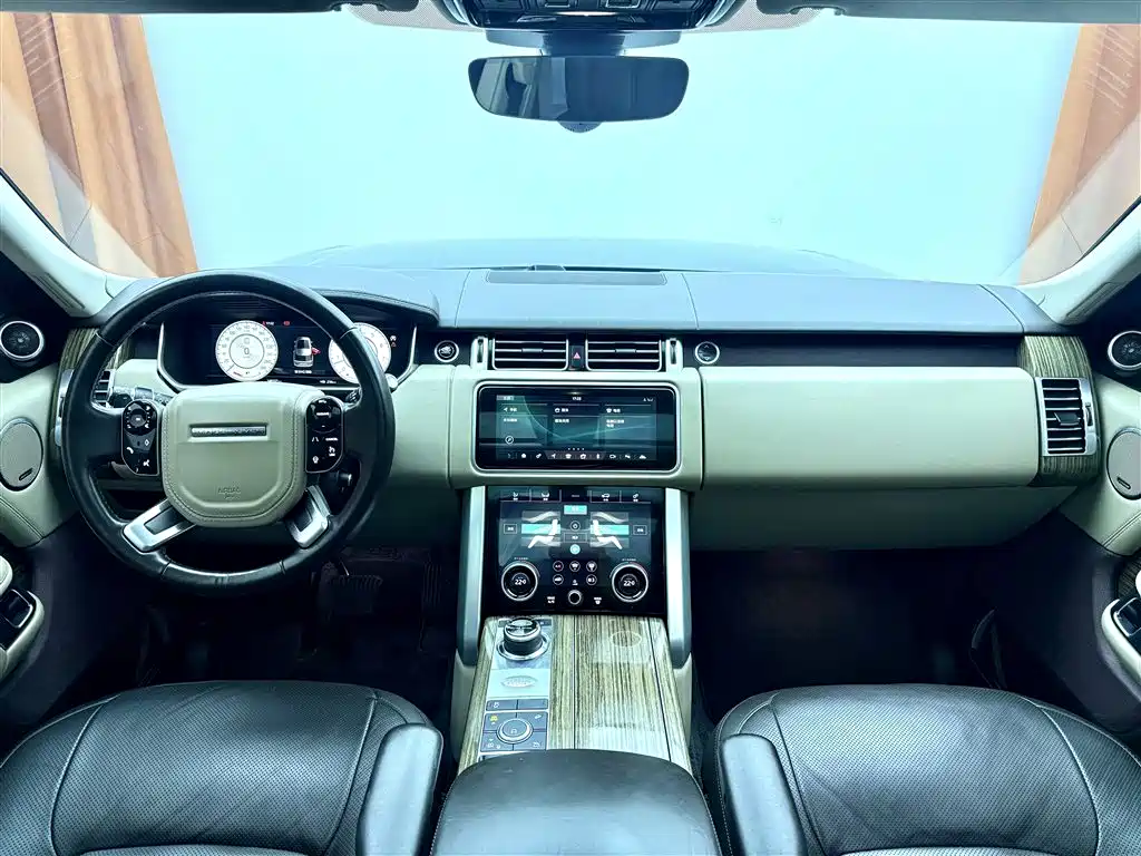Land Rover Range Rover — миниатюра 9