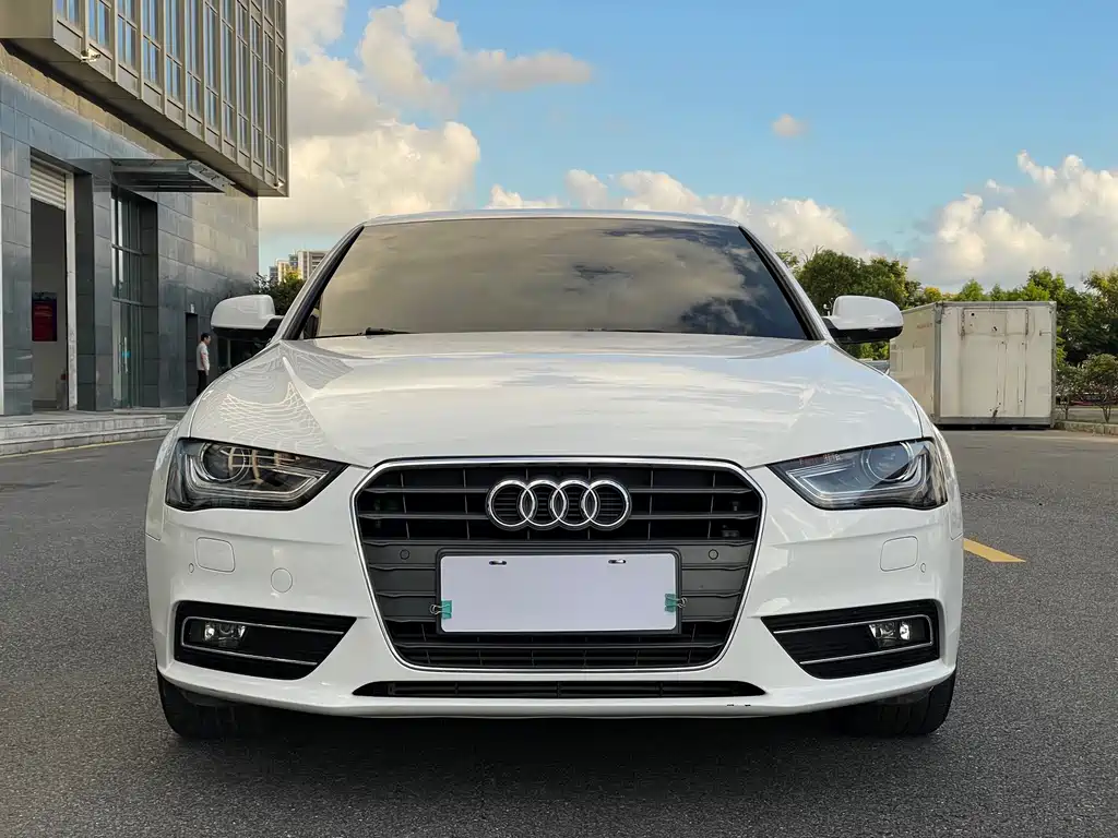 Audi A4L — миниатюра 2