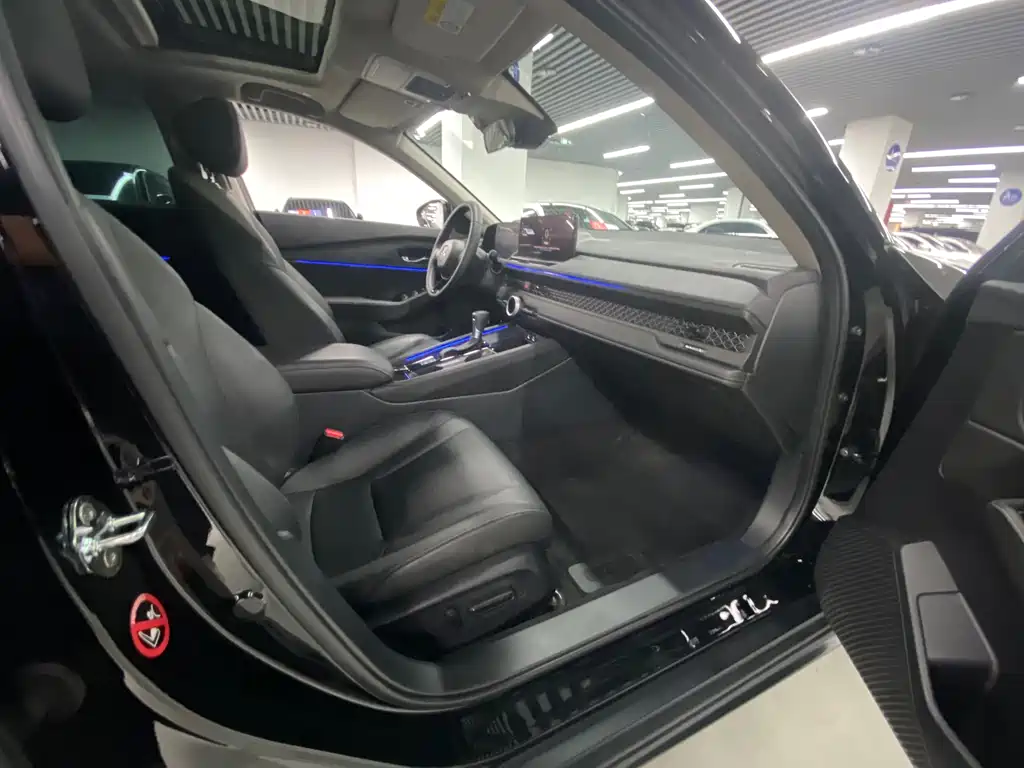 Honda Accord — миниатюра 14