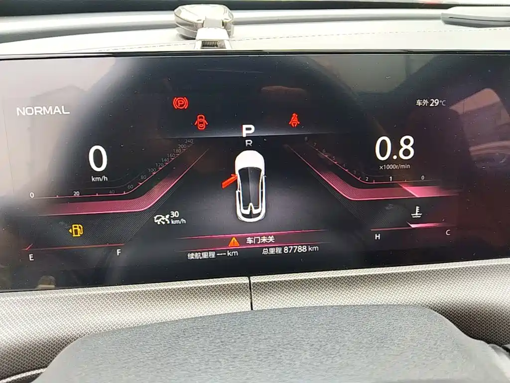 Changan UNI-T — миниатюра 12