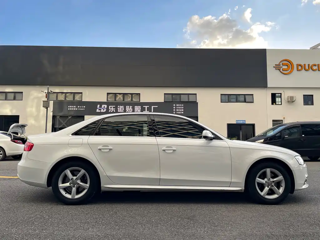 Audi A4L — миниатюра 18
