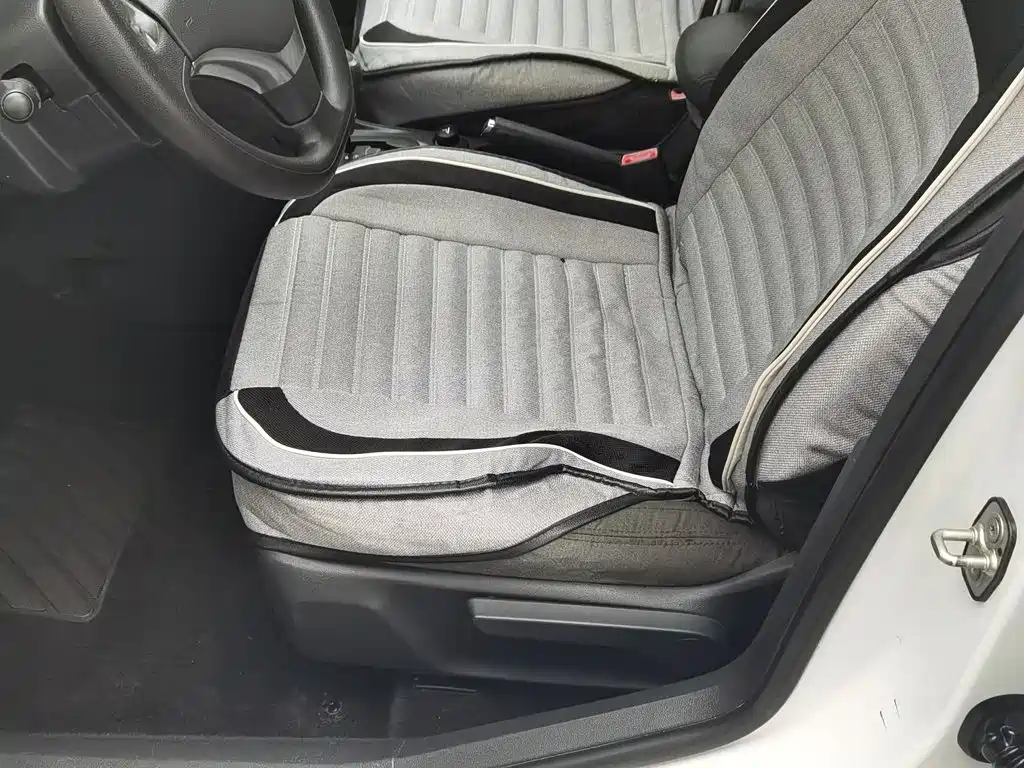 Peugeot 308 — миниатюра 20