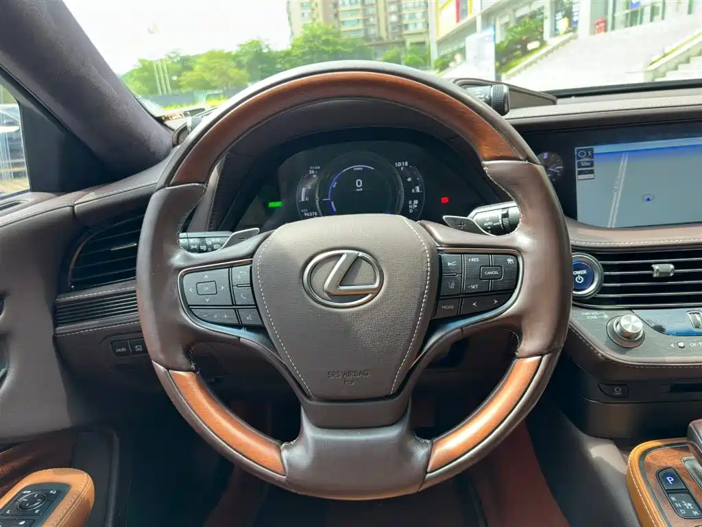 Lexus LS — фотографии объявления, Фото 19