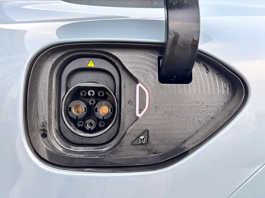 NIO ET5 — миниатюра 14