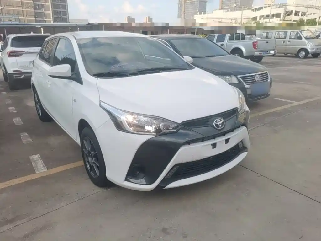 Toyota Yaris L — миниатюра 4