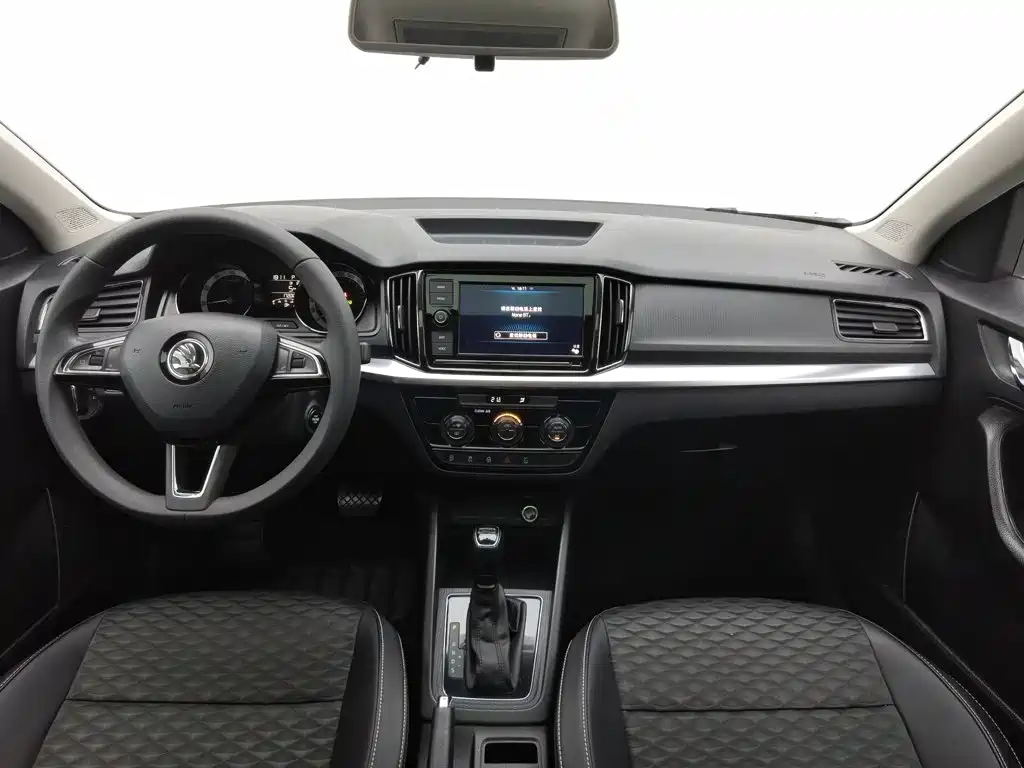 Skoda Kamiq — миниатюра 5