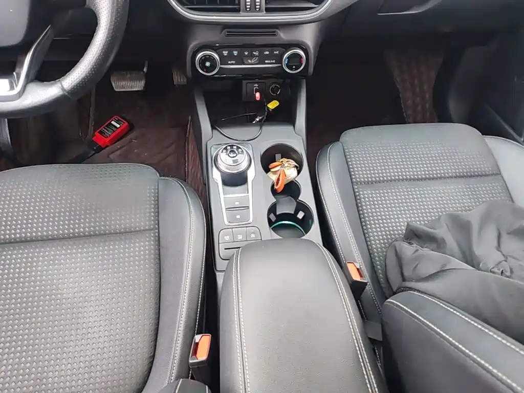 Ford Focus — миниатюра 14