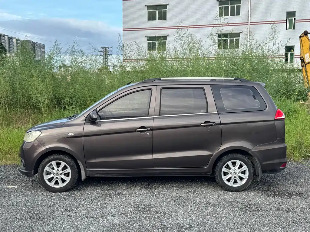 Fengguang Fengguang 330 — миниатюра 3