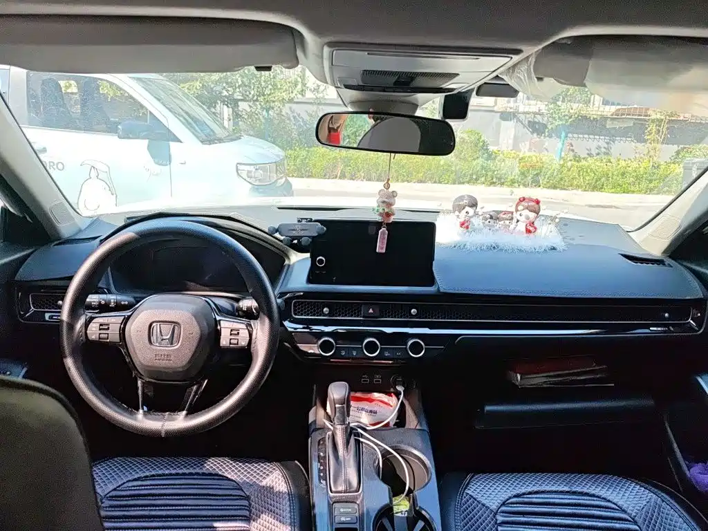 Honda Civic — миниатюра 5