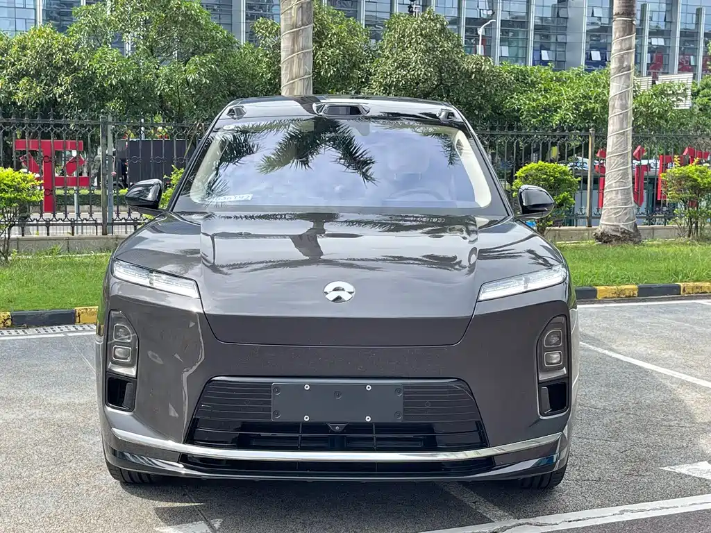 NIO ES8 2026 мест Executive Luxury