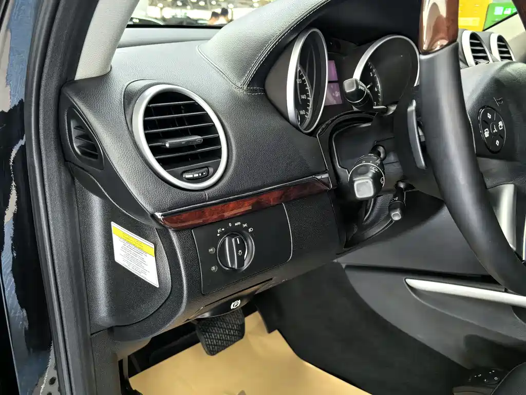 Mercedes-Benz GL 2012 GL 550