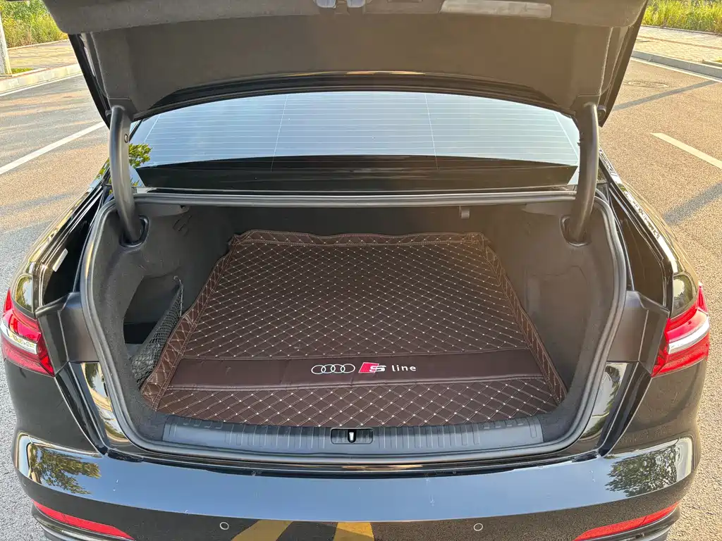 Audi A6L — миниатюра 12