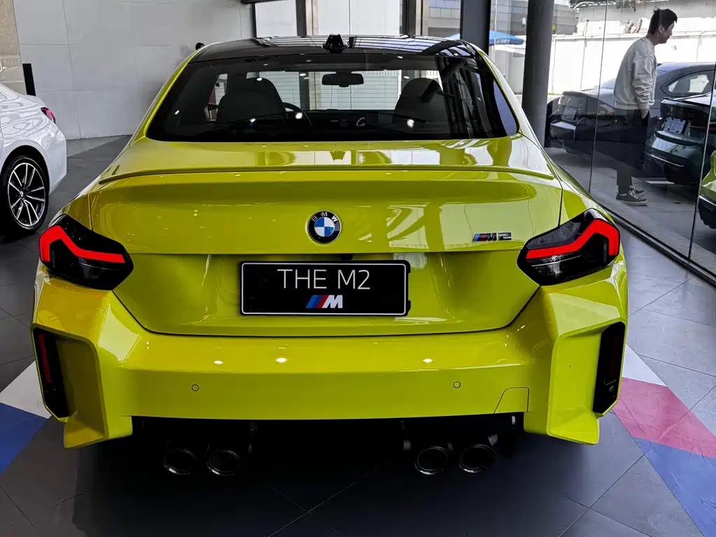BMW M2 2024 M2