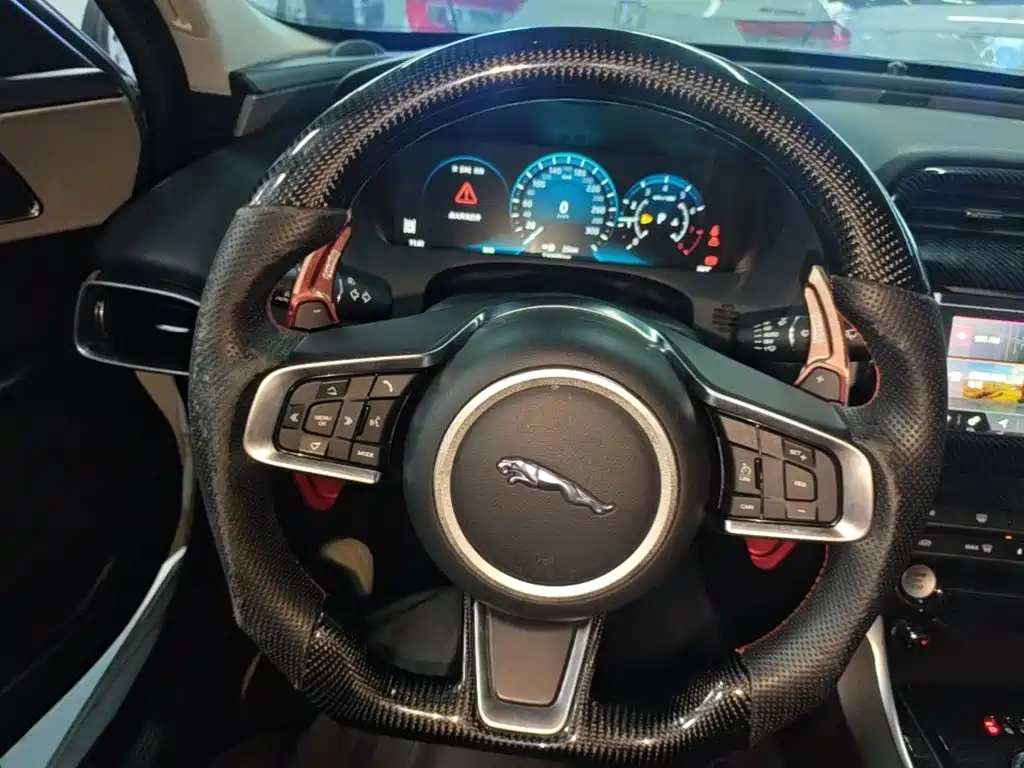 Jaguar XEL — миниатюра 11
