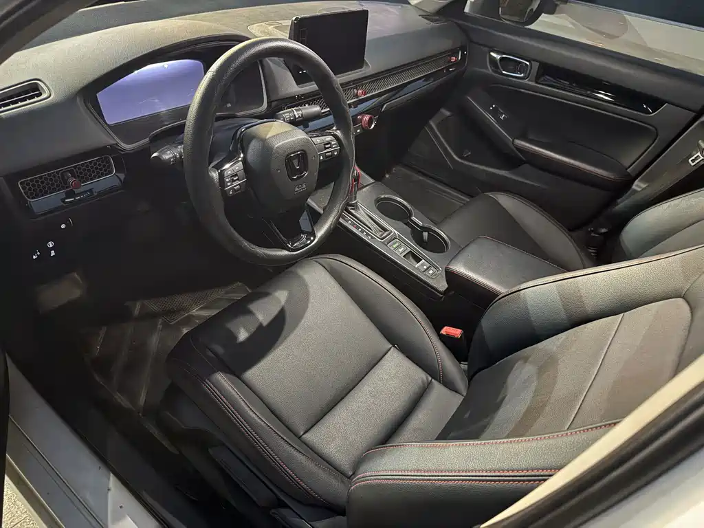 Honda Civic — миниатюра 7