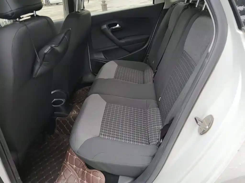 Volkswagen Polo — миниатюра 17