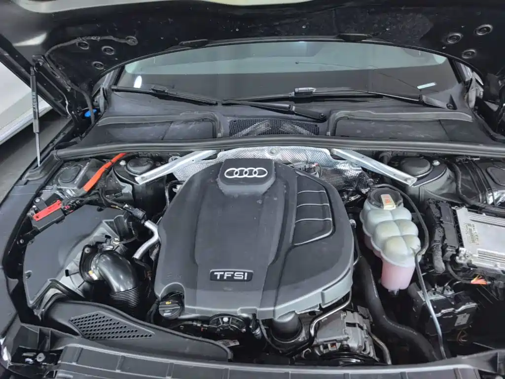 Audi A4L — миниатюра 20