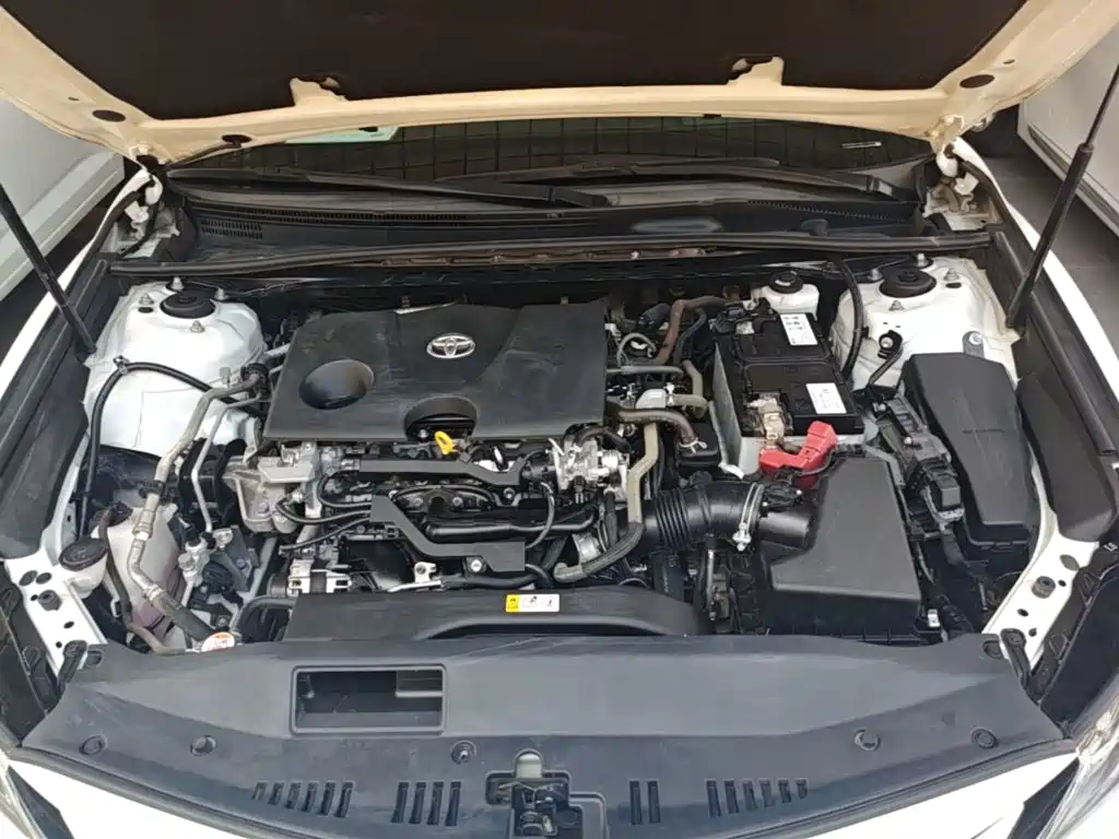 Toyota Camry — миниатюра 20