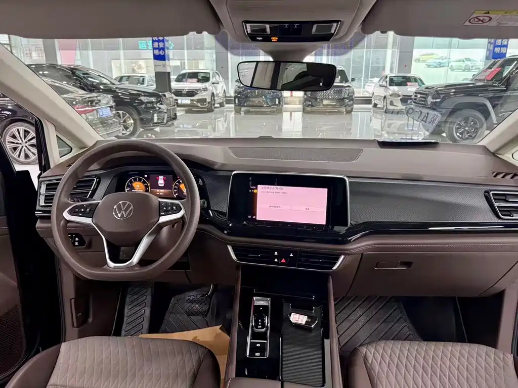 Volkswagen Viloran — миниатюра 6