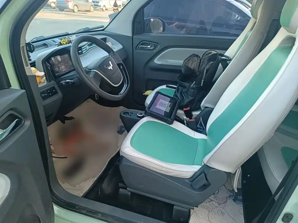 Wuling MINIEV — миниатюра 15