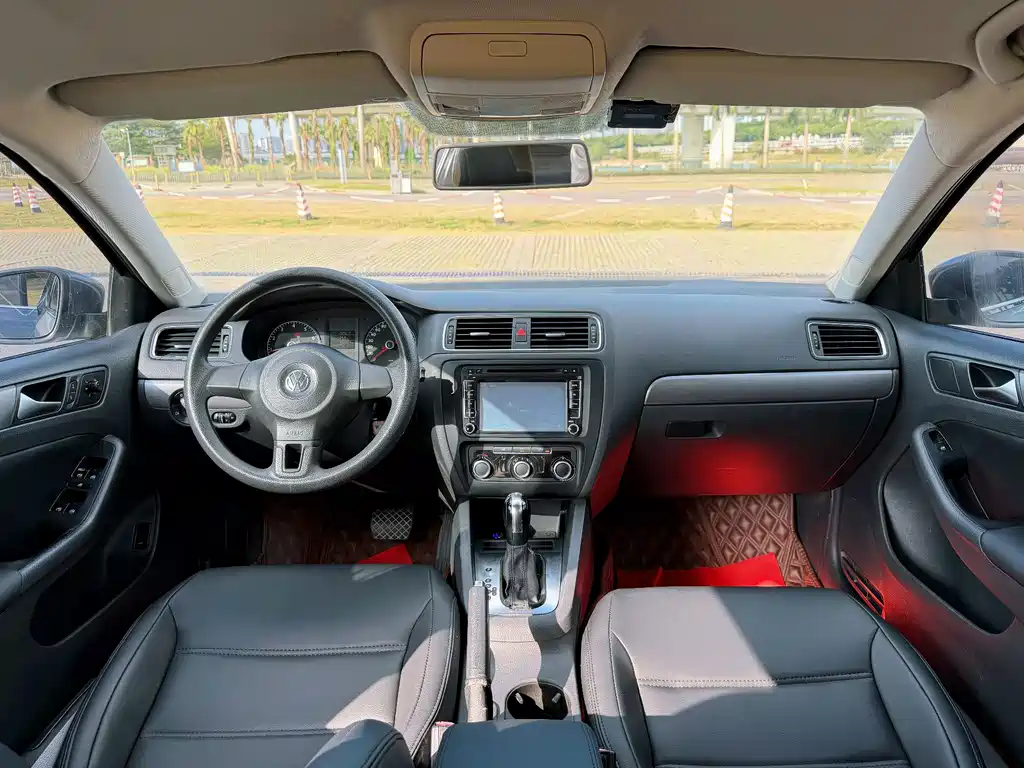 Volkswagen Sagitar — миниатюра 10