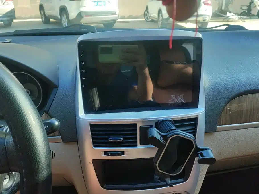 Buick Excelle — миниатюра 13