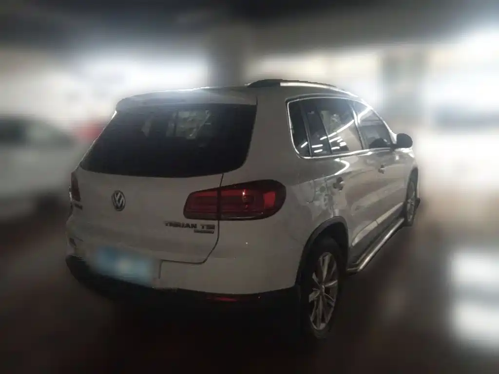 Volkswagen Tiguan — миниатюра 4