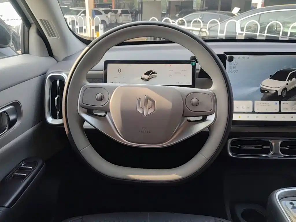 Leapmotor Leapmotor B10 — миниатюра 11