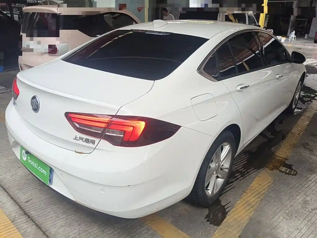 Buick Regal — миниатюра 7