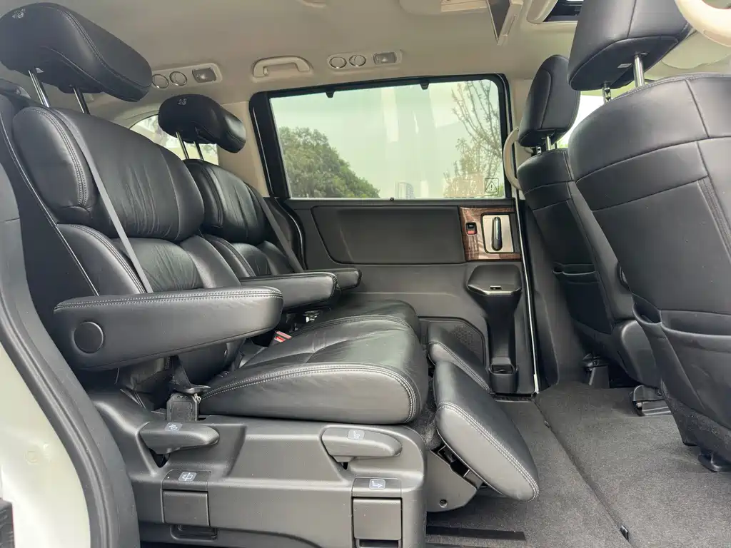 Honda Odyssey — миниатюра 12