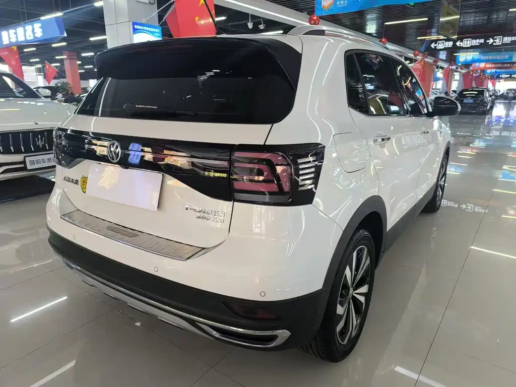 Volkswagen T-Cross — миниатюра 11