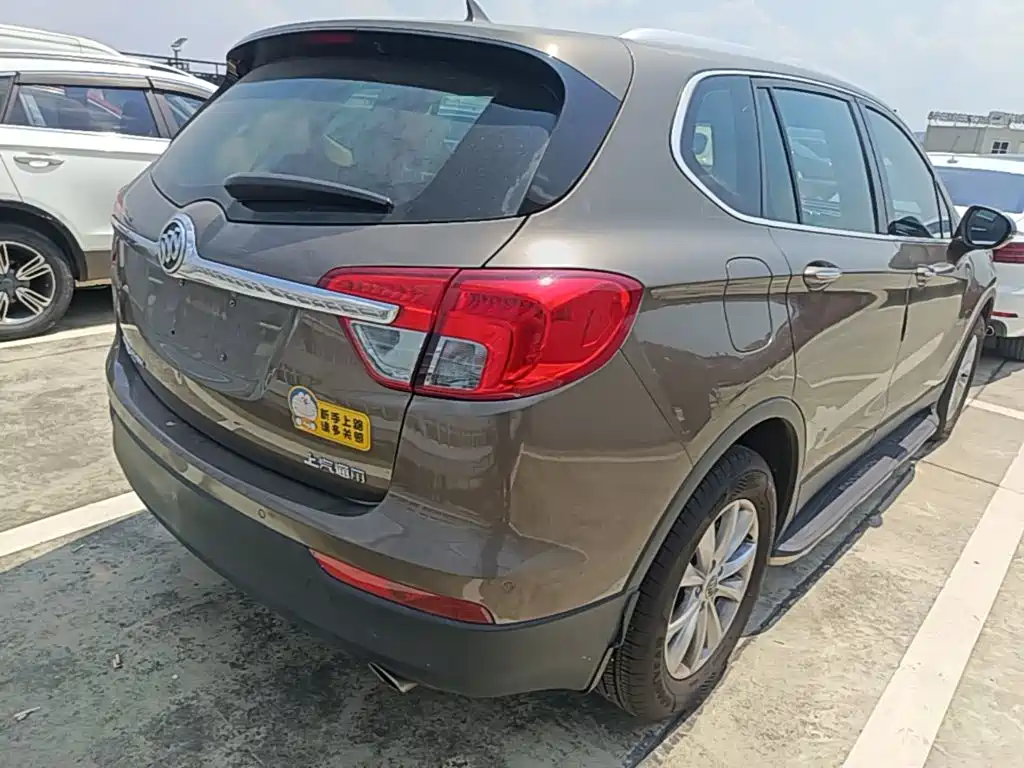 Buick Envision Plus — миниатюра 7