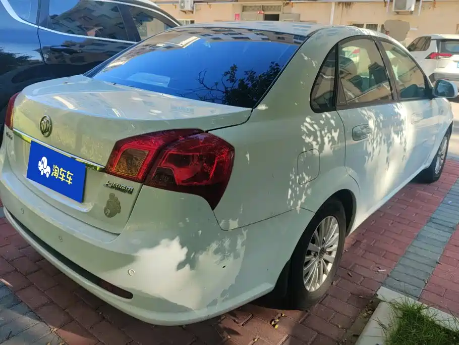 Buick Excelle — миниатюра 3