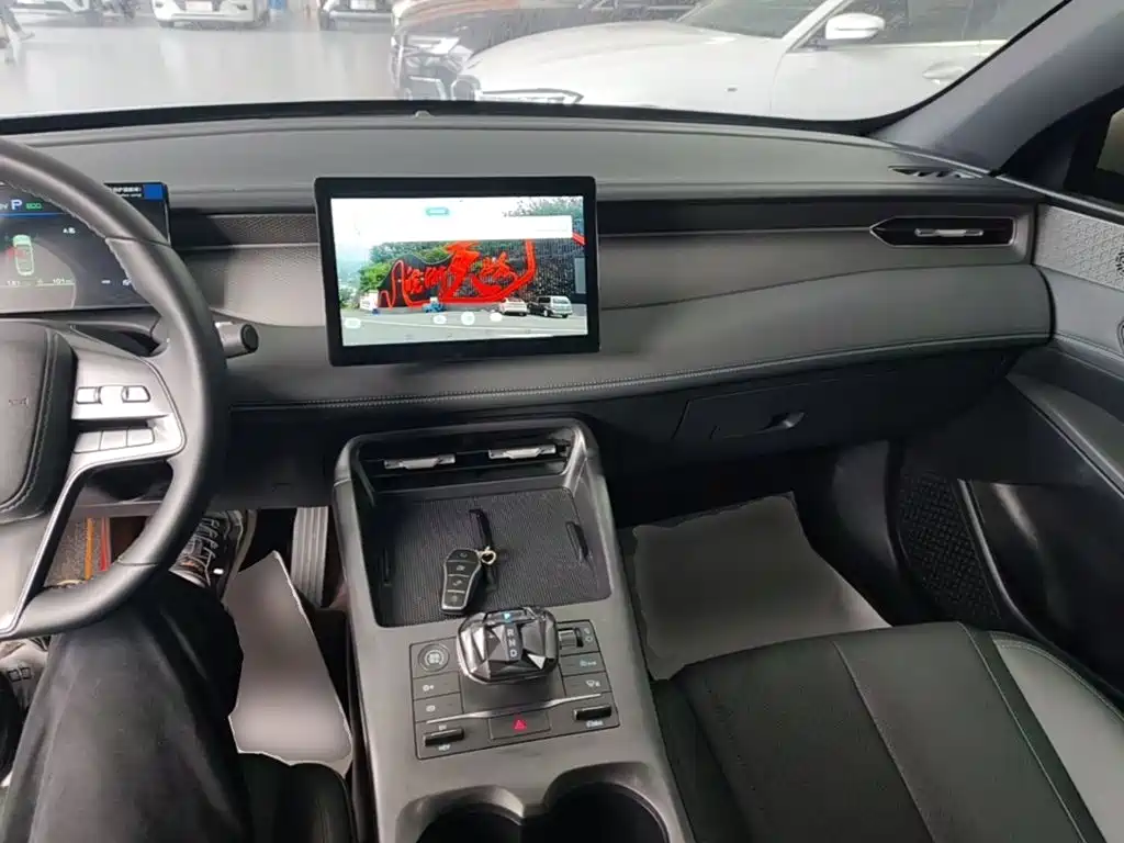 BYD Qin PLUS — миниатюра 10