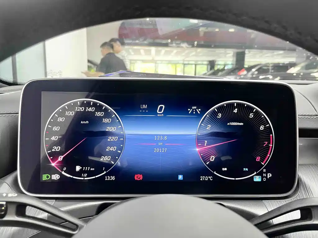 Mercedes-Benz C-Class — миниатюра 9