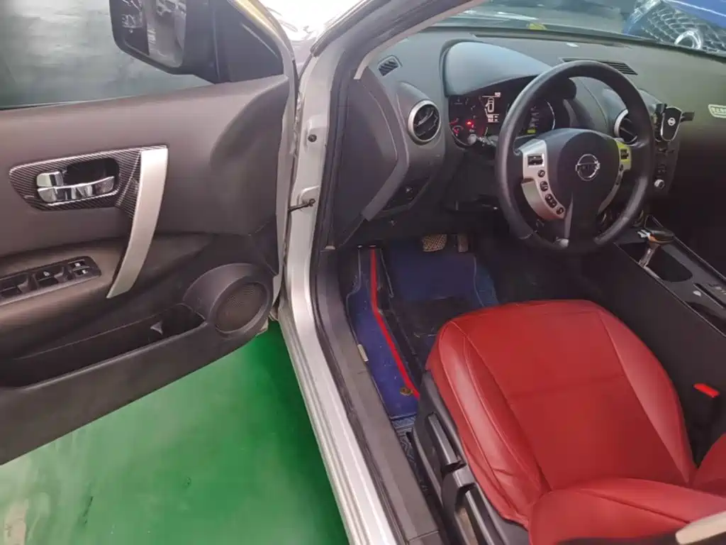 Nissan Qashqai — миниатюра 16