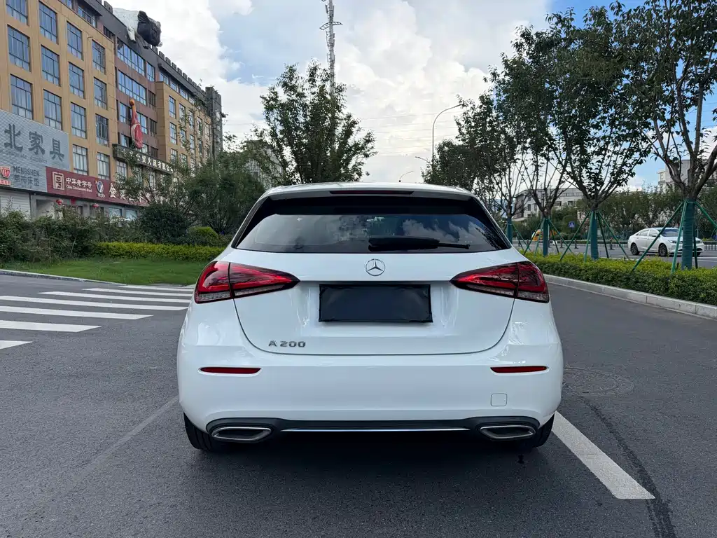 Mercedes-Benz A-Class (Import) — миниатюра 6