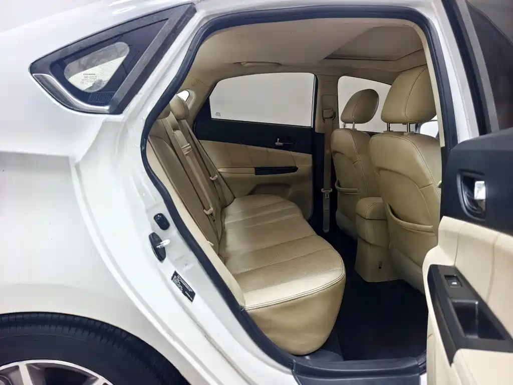 Changan Eado — миниатюра 16
