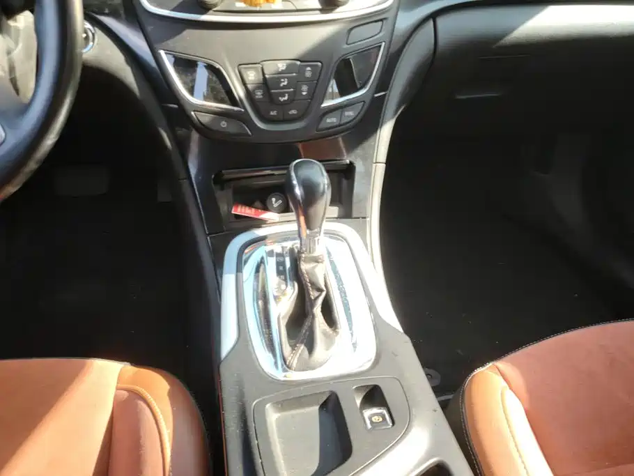 Buick Regal — миниатюра 16