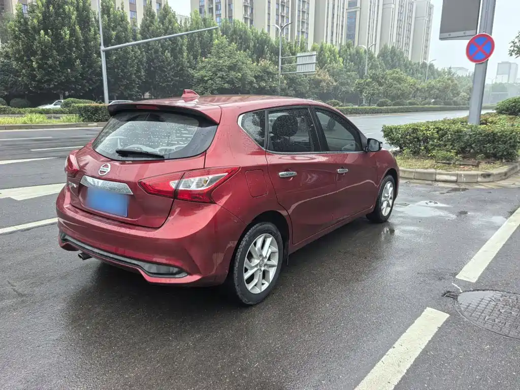 Nissan Tiida — миниатюра 25