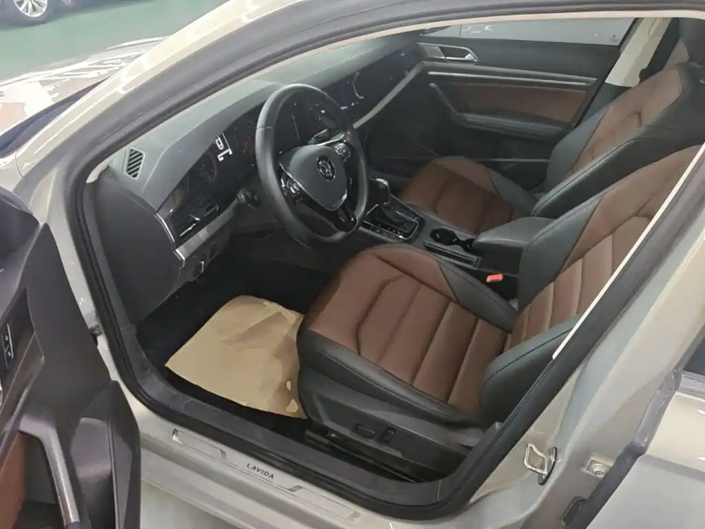 Volkswagen Lavida — миниатюра 16