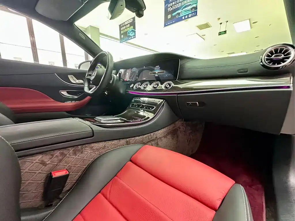 MERCEDES-BENZ E CLASS