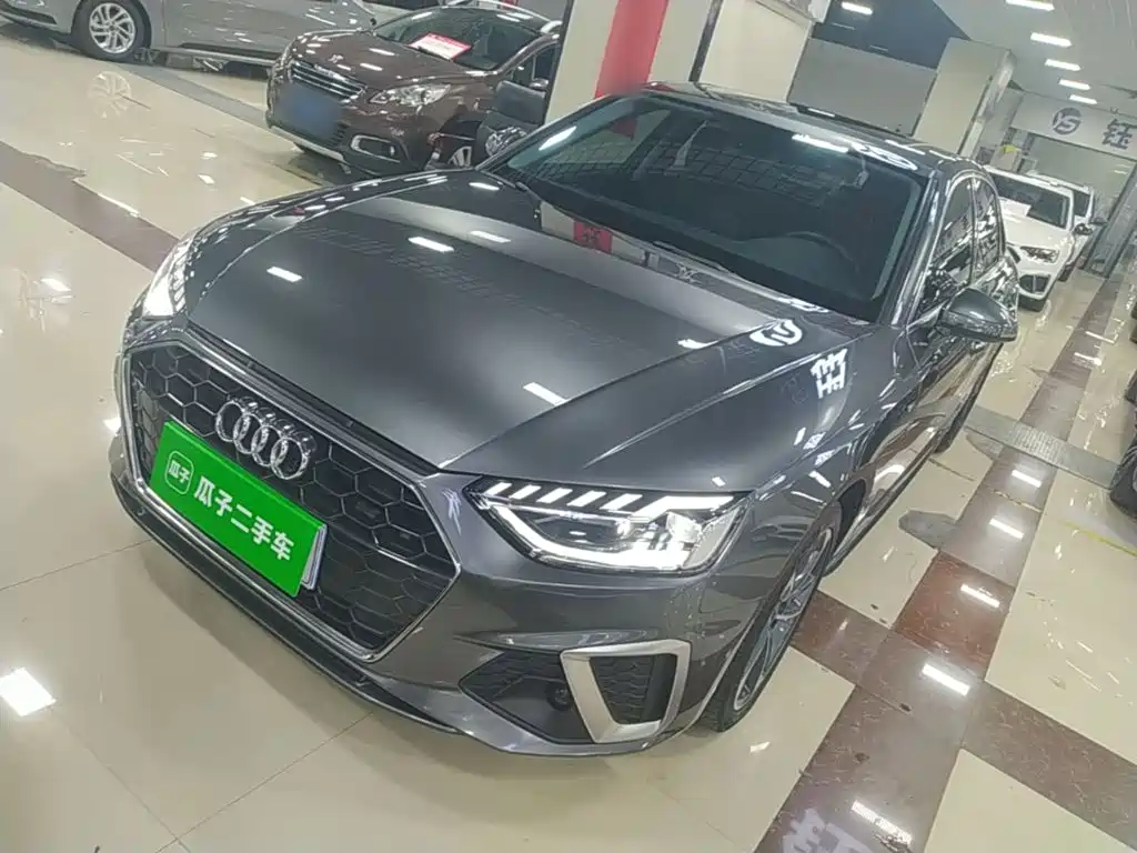 奥迪A4L 2023款 40 TFSI 时尚动感型 2023