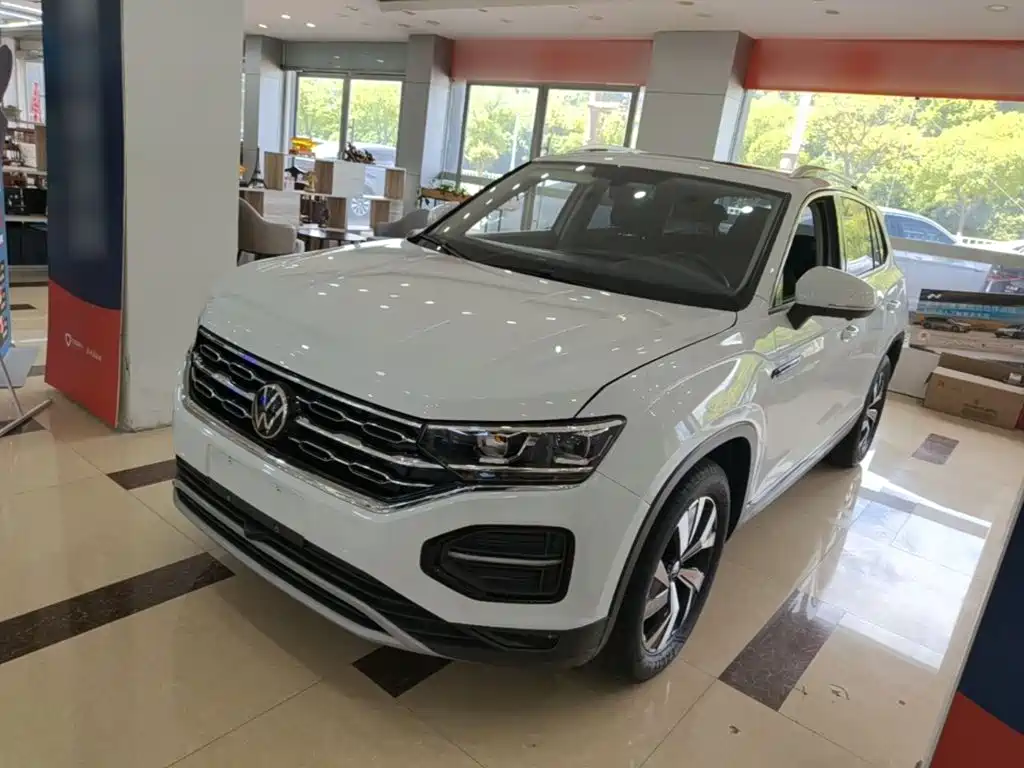 Volkswagen Tayron 2021 330TSI 3